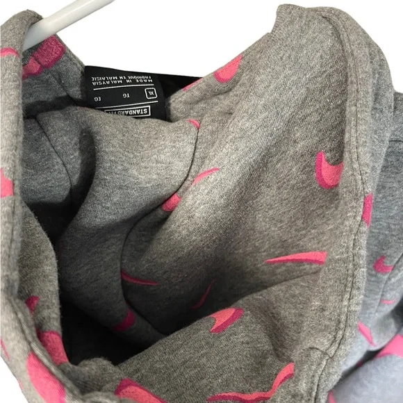Nike Kids XL All Over Print Hoodie Sportswear 3D Pink Nike Logo Standard Fit - Picture 6 of 7